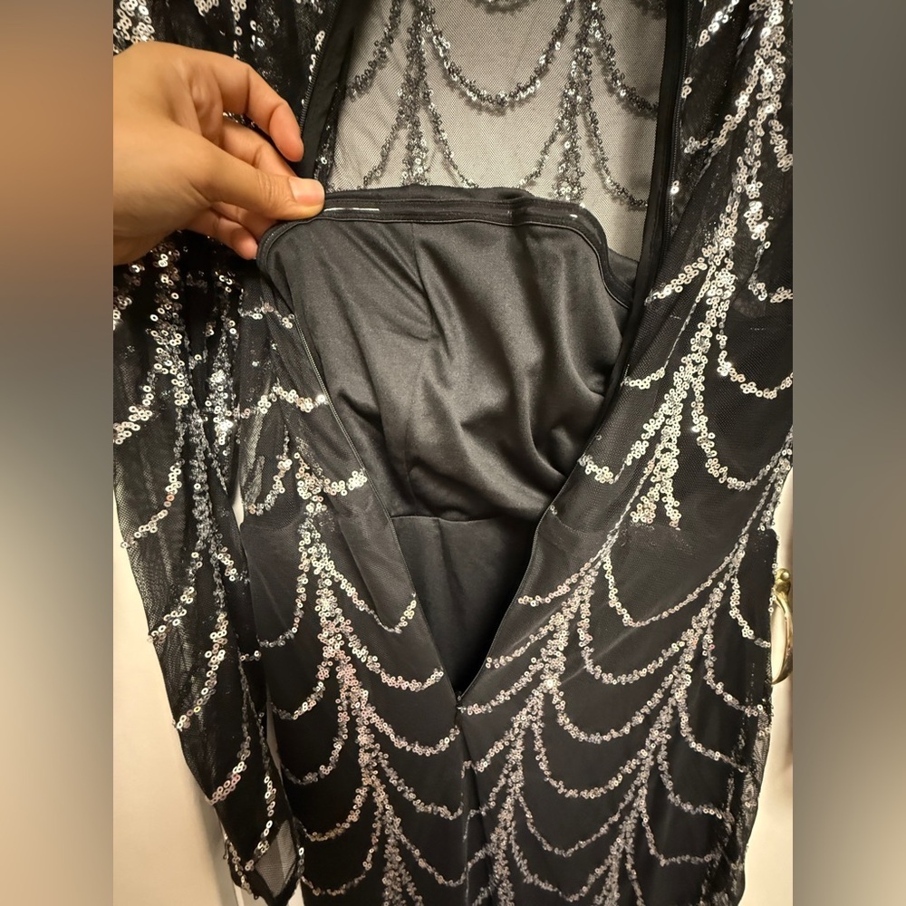 Shein Elegant Black and Silver Sequin Dress Size Large - Picture 14 of 14